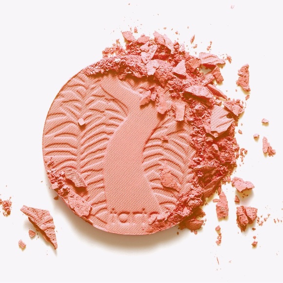BNIB Tarte
Amazonian Clay 12-Hour Blush Captivating - Picture 2 of 7